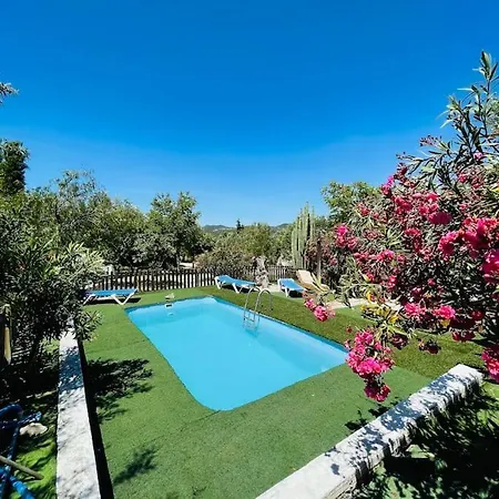 Privada Belén Сasa de vacaciones Pruna